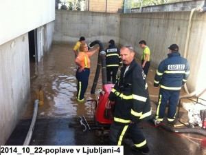 2014_10_22-poplave v Ljubljani-4